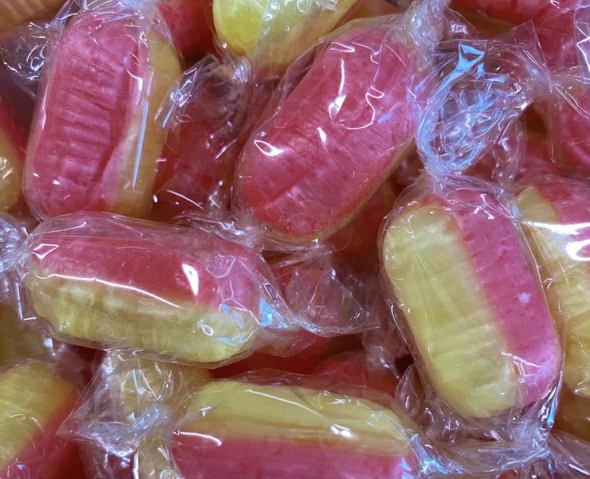 Rhubarb & Custard Wrapped (100g)